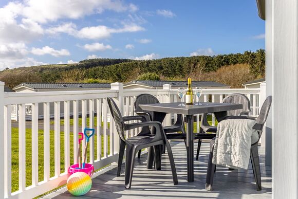 Luxury 3 Bed (Pet) - Sun Haven Holiday Park, Mawgan Porth, Nr Newquay