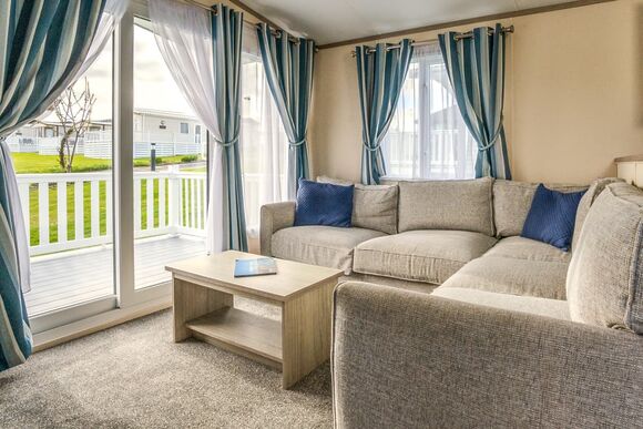Luxury 3 Bed (Pet) - Sun Haven Holiday Park, Mawgan Porth, Nr Newquay