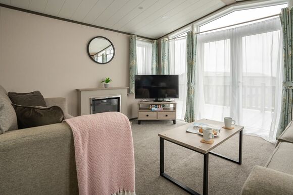 Premium 2 Bed - Sun Haven Holiday Park, Mawgan Porth, Nr Newquay