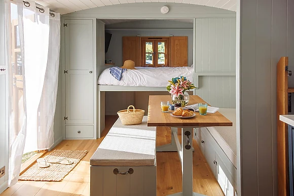 Coastal Hideaway Shepherds Hut (HT) - Sun Haven Holiday Park, Mawgan Porth, Nr Newquay