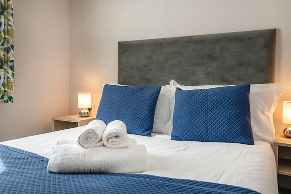 Standard 2 Bed - Sun Haven Holiday Park, Mawgan Porth, Nr Newquay