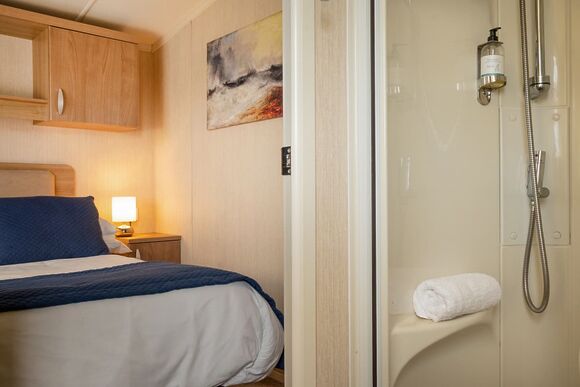 Standard 3 Bed (Pet) - Sun Haven Holiday Park, Mawgan Porth, Nr Newquay