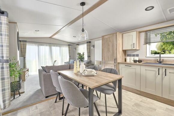Premium Plus hot tub 2 bed holiday home slps 6 Pet - Sun Haven Holiday Park, Mawgan Porth, Nr Newquay