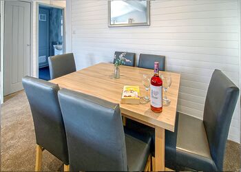 Superior Lodge Plus 2 (Pet) - Shorefield Country Park, Milford-on-Sea, Nr Lymington