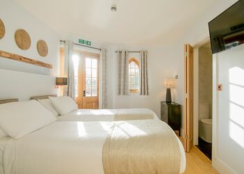 Coppertree House - Shorefield Country Park, Milford-on-Sea, Nr Lymington