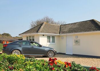 Typical Signature Cottage 1