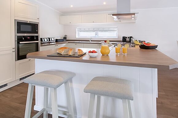 Signature 5 - Shorefield Country Park, Milford-on-Sea, Nr Lymington