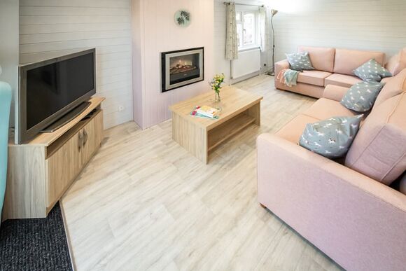 Select Lodge Plus 2 Unicorn - Shorefield Country Park, Milford-on-Sea, Nr Lymington