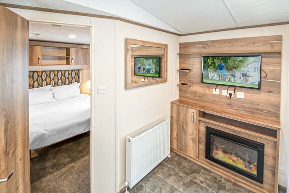 Supreme 2 - Shorefield Country Park, Milford-on-Sea, Nr Lymington