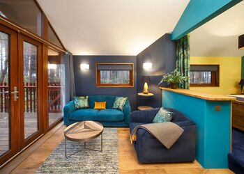 Golden Oak Hideaway (Pet) - Sherwood Forest Lodges, Sherwood Forest, Nr Edwinstowe