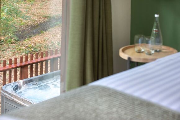 Golden Oak 4 (Pet) - Sherwood Forest Lodges, Sherwood Forest, Nr Edwinstowe