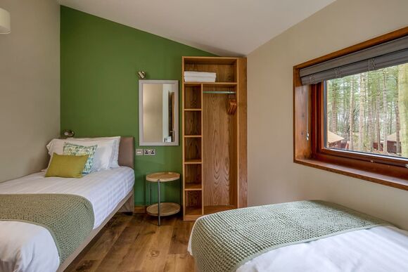 Golden Oak 4 (Pet) - Sherwood Forest Lodges, Sherwood Forest, Nr Edwinstowe