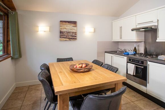 New Golden Oak 3 - Sherwood Forest Lodges, Sherwood Forest, Nr Edwinstowe