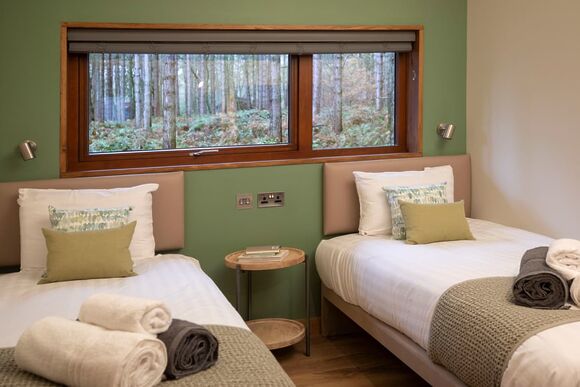 New Golden Oak 3 - Sherwood Forest Lodges, Sherwood Forest, Nr Edwinstowe