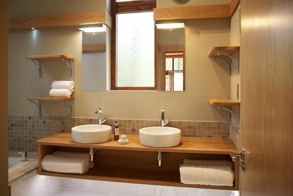 Golden Oak Hideaway (Pet) - Sherwood Forest Lodges, Sherwood Forest, Nr Edwinstowe