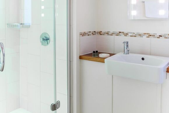 Silver Birch 2 - Sherwood Forest Lodges, Sherwood Forest, Nr Edwinstowe