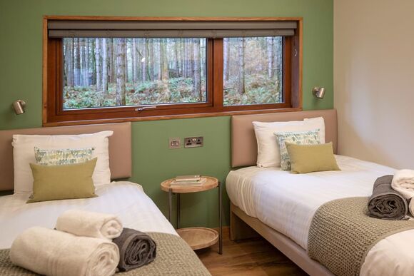Golden Oak 4 - Sherwood Forest Lodges, Sherwood Forest, Nr Edwinstowe