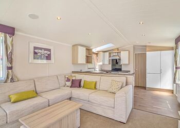 Lakeside 10 Superior - Shear Barn Holiday Park, Hastings 