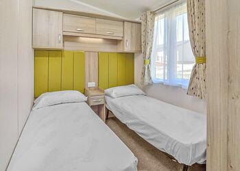 Lakeside 10 Superior - Shear Barn Holiday Park, Hastings 