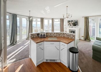 Ocean View 7 Superior - Shear Barn Holiday Park, Hastings 