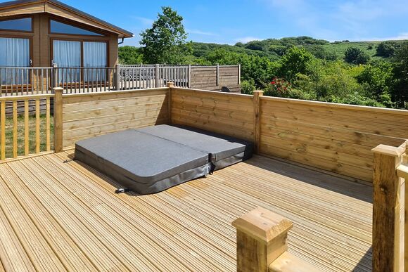 Lakeside 3 Platinum - Shear Barn Holiday Park, Hastings 