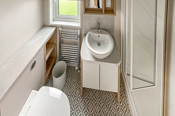 Badgers Wood 11 Platinum - Shear Barn Holiday Park, Hastings 