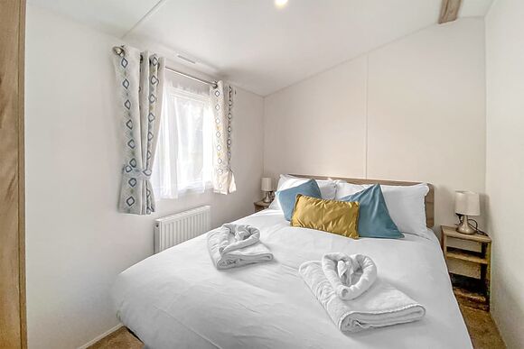 Foxes Run 1 Superior - Shear Barn Holiday Park, Hastings 