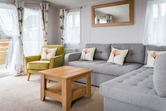 Foxes Run 6 Platinum Caravan - Shear Barn Holiday Park, Hastings 