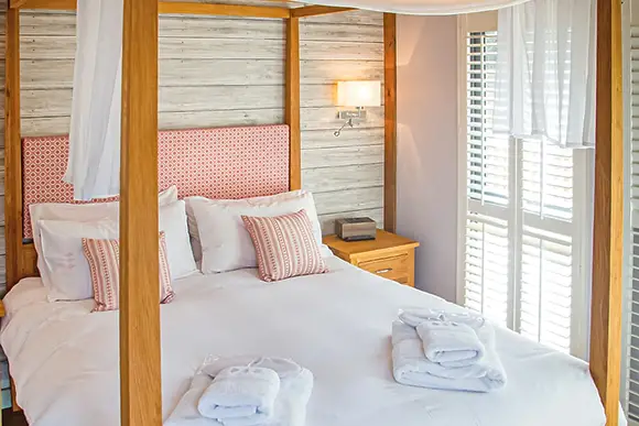 Rustic Lodge 2 (Pet)