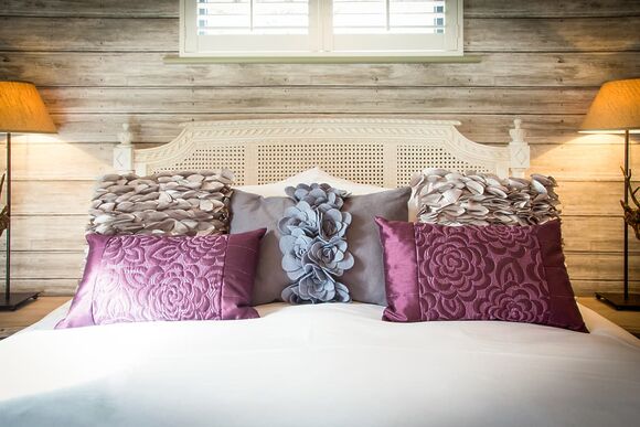 Woodland Escape 1 Bed - The Sherwood Hideaway Lodges, Perlethorpe, Newark-on-Trent