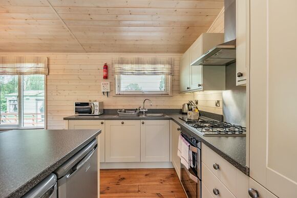 Fawn View Lodge - Silver Trees, Cannock Chase