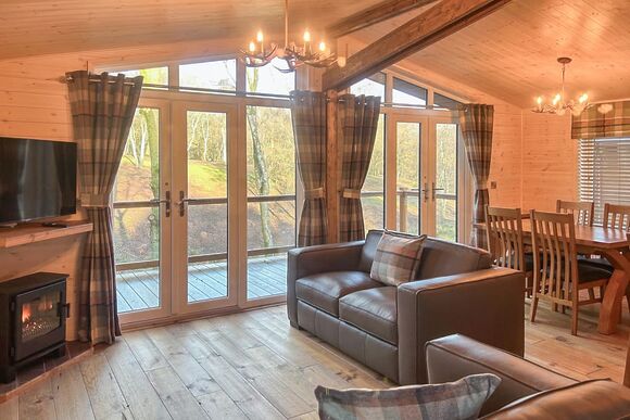 Buck View Lodge - Silver Trees, Cannock Chase