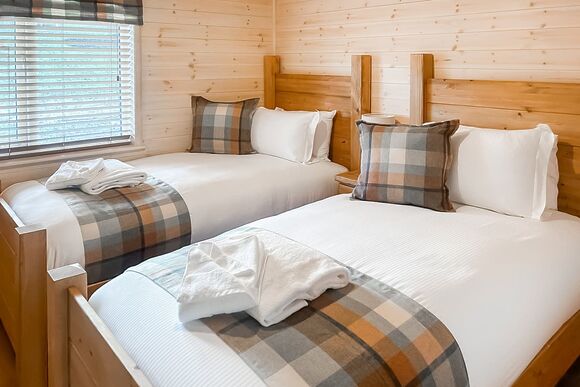 Buck View Lodge - Silver Trees, Cannock Chase