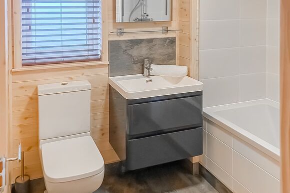 Buck View Lodge - Silver Trees, Cannock Chase