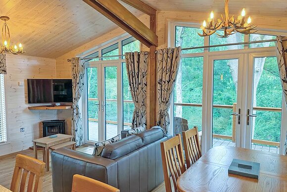 Antler View Lodge - Silver Trees, Cannock Chase