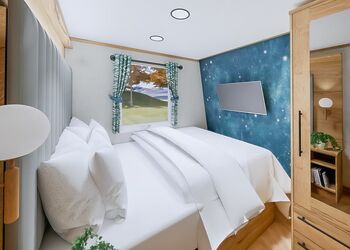 Signature Cove Lodge with Hot Tub & Private Garden - Silver Sands Holiday Park - Cornwall, Helston