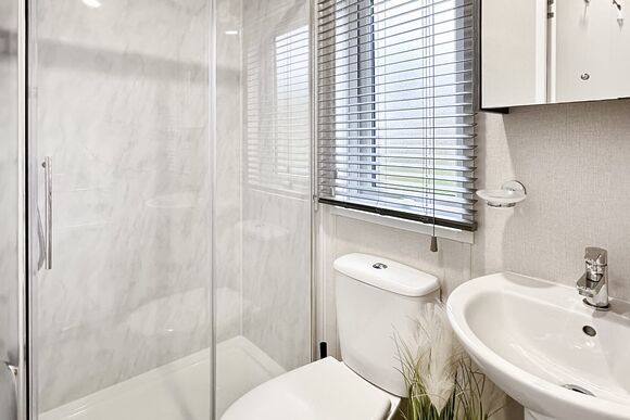 Porthleven 2 Bedroom with Decking - Silver Sands Holiday Park - Cornwall, Helston