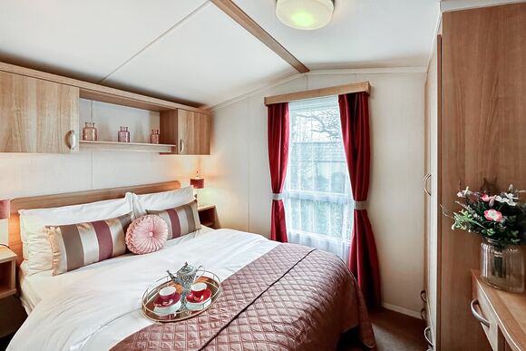 Kennack 3 Bedroom with Decking - Silver Sands Holiday Park - Cornwall, Helston