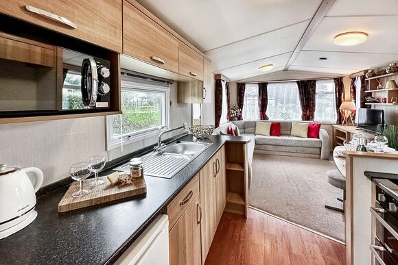 Kennack 3 Bedroom with Decking - Silver Sands Holiday Park - Cornwall, Helston