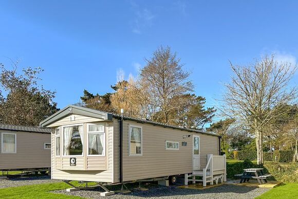 Kennack 2 Bedroom - Silver Sands Holiday Park - Cornwall, Helston