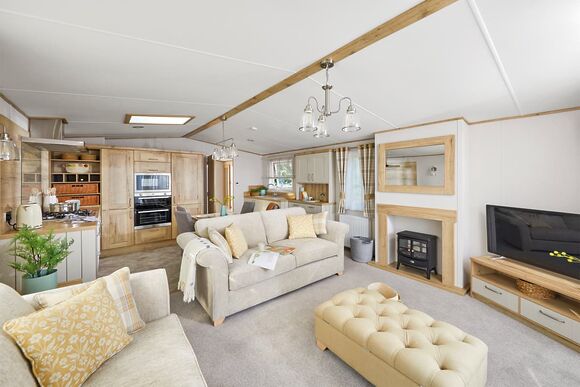 Platinum 2 Pet Friendly Caravan with Decking sleeps 4 - Silver Sands Holiday Park, Lossiemouth, Moray