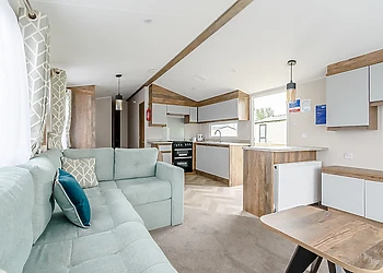 Platinum Caravan 6 Berth (2 bed)
