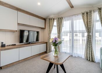 Platinum Caravan 6 Berth (2 bed) - Skegness Fields, Skegness