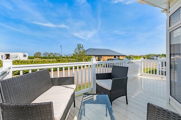 Platinum Caravan - Skegness Fields, Skegness