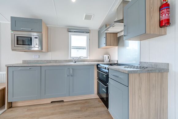 Gold 6 - Skegness Fields, Skegness