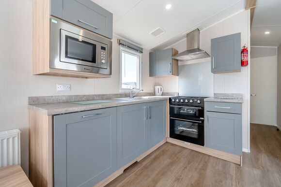 Gold 6 - Skegness Fields, Skegness