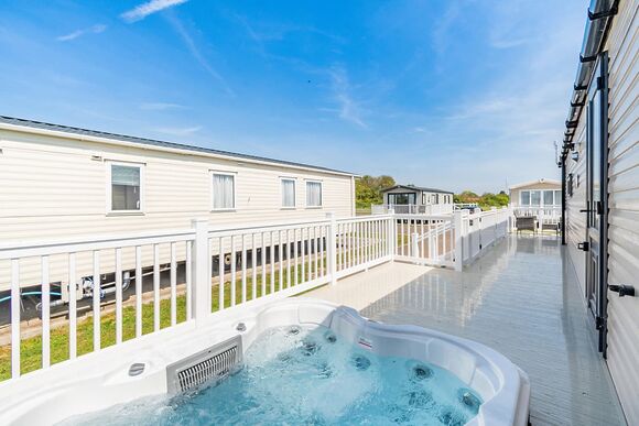 Platinum Caravan 6 (Pet) - Skegness Fields, Skegness