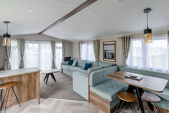 Platinum Caravan 6 (Pet)