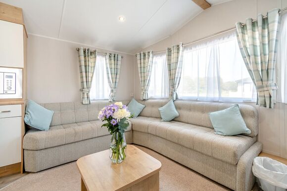 Gold Caravan 6 WCF (Pet) - Skegness Fields, Skegness