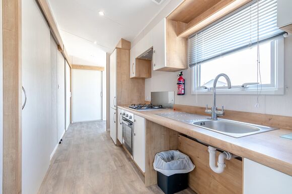 Gold Caravan 6 WCF (Pet) - Skegness Fields, Skegness